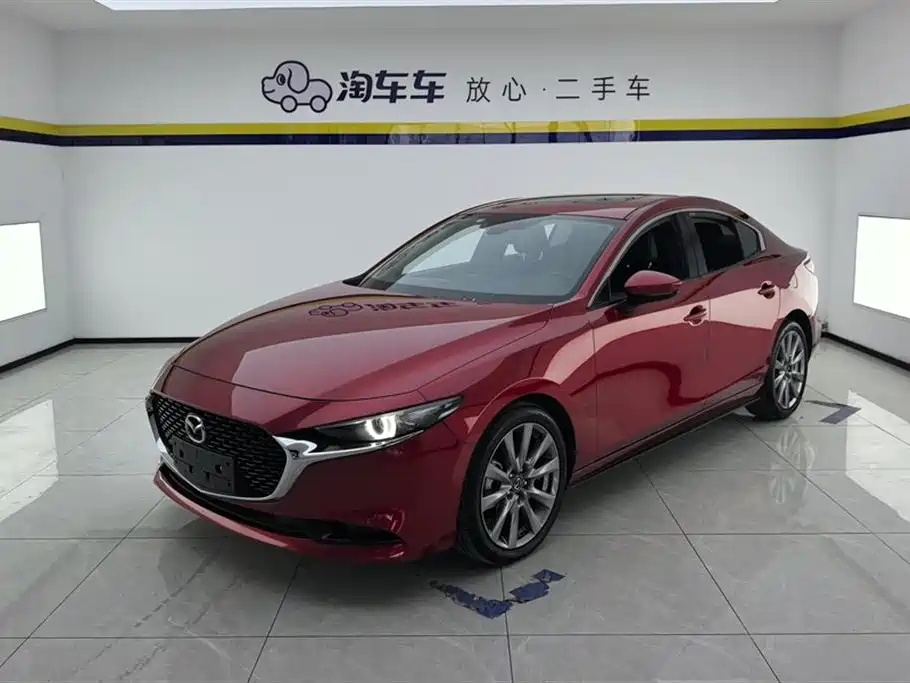 Mazda 3 Axela 2022 — фото 1