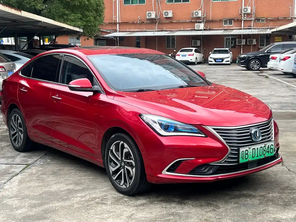 Changan Eado New Energy 2019 — фото 3