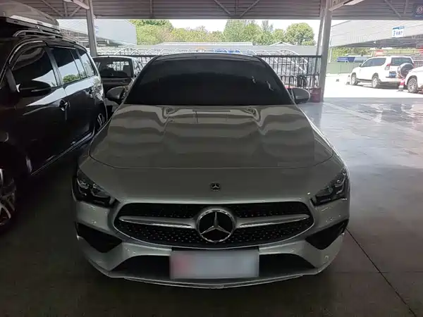 Mercedes-Benz CLA 2022
