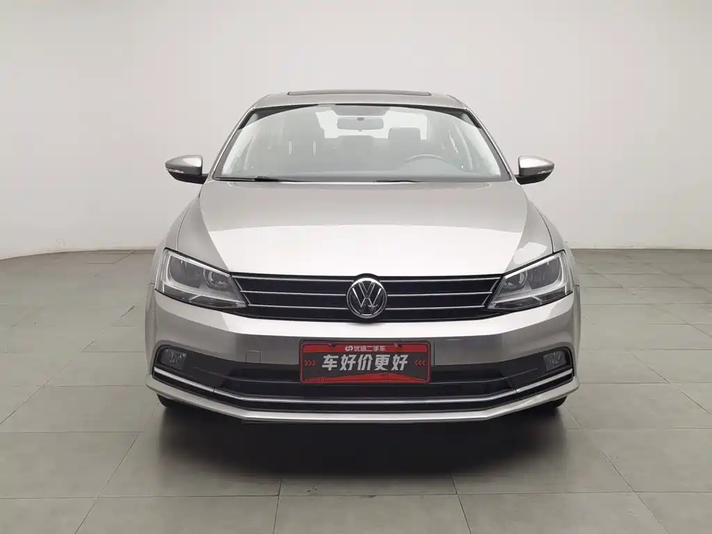 Volkswagen Sagitar 2017