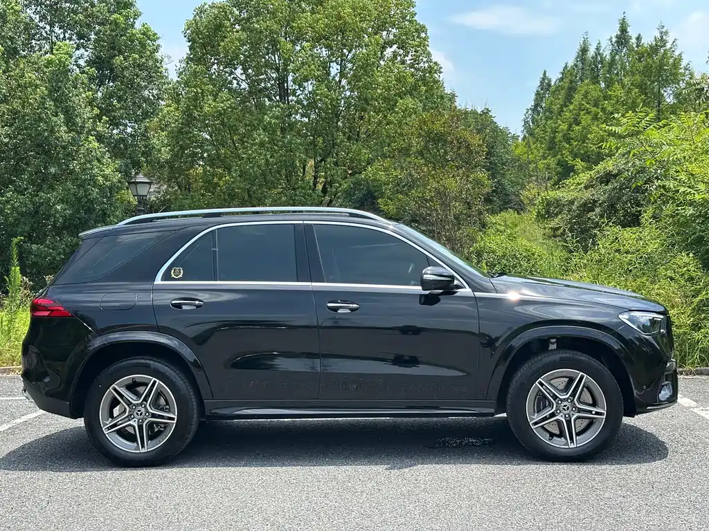 Mercedes-Benz GLE 2024