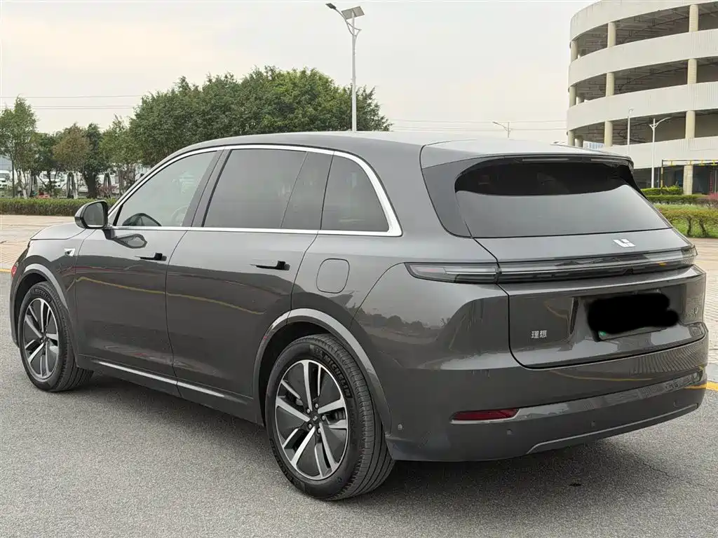 Li Auto Li L7 2024