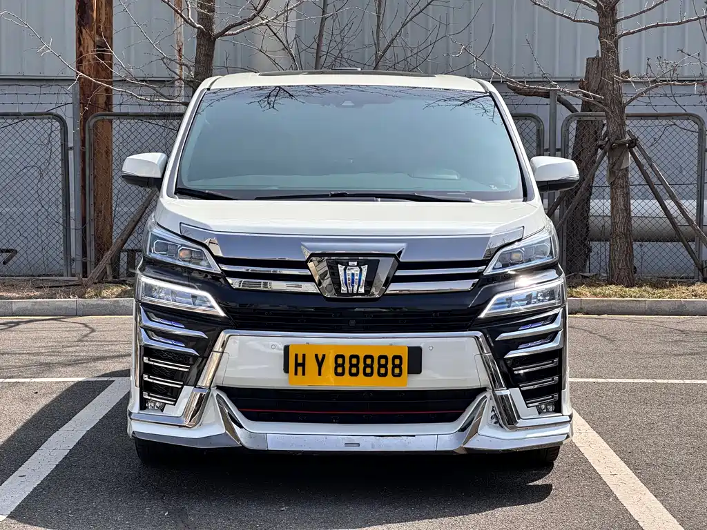 Toyota Vellfire 2021 — фото 3