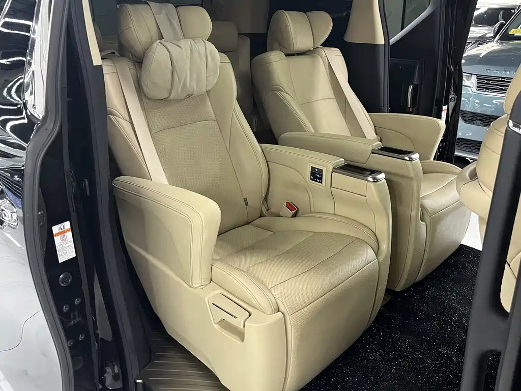 Toyota Alphard 2019 — фото 9