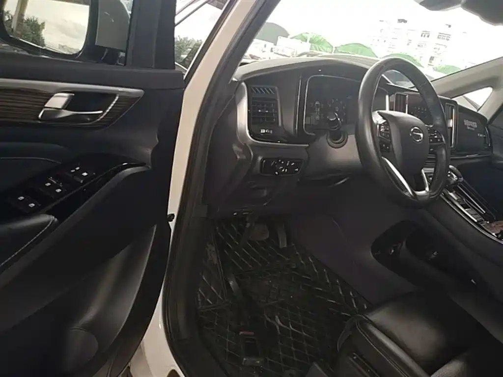 GAC Motor Trumpchi M8 2020 — фото 16