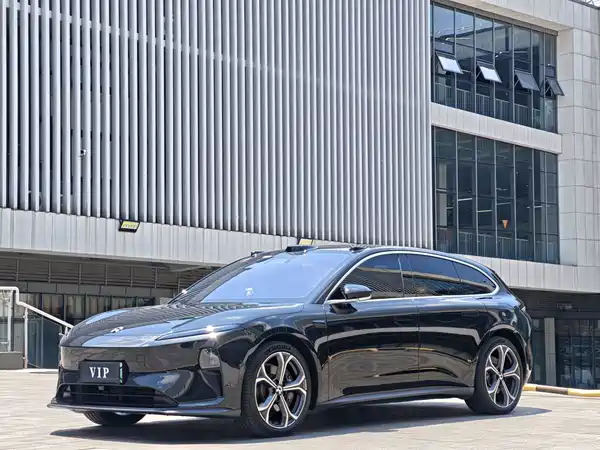 NIO ET5T 2025