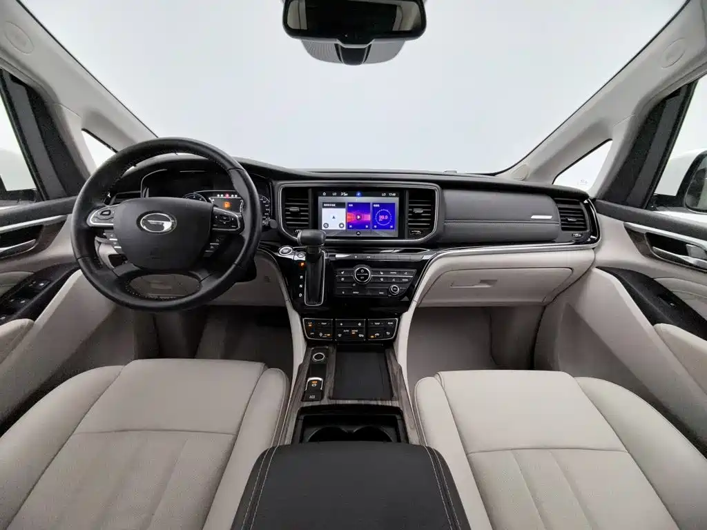 GAC Trumpchi M8 2020 — фото 5