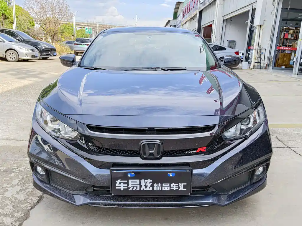 Honda Civic 2021 — фото 1