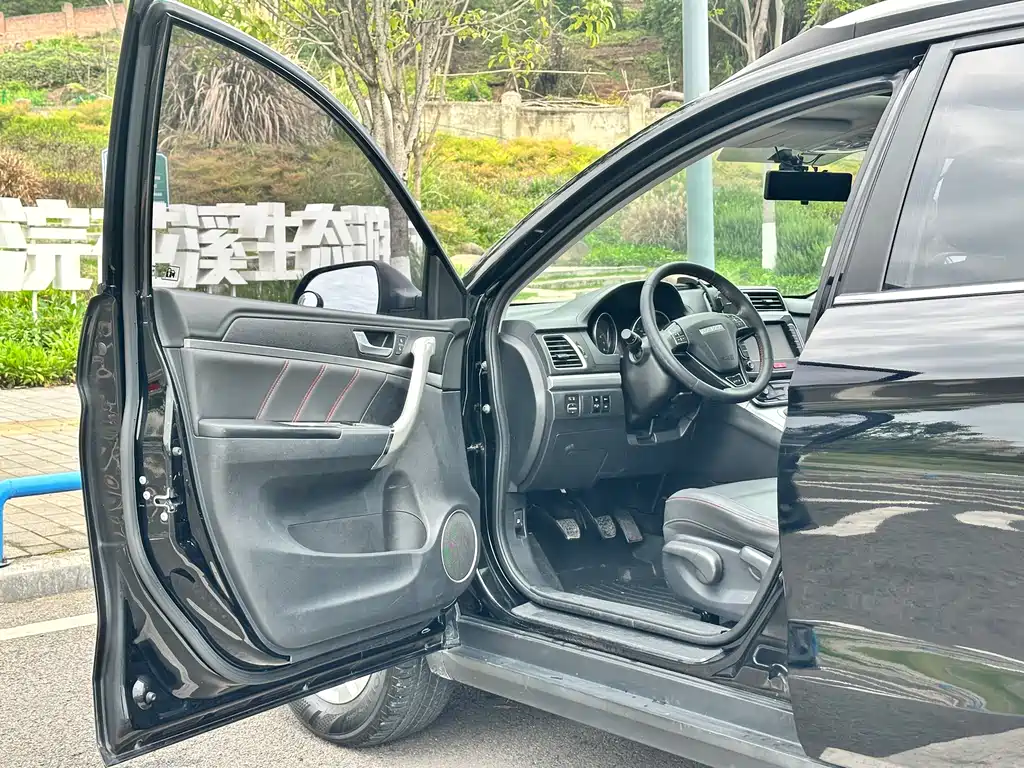 Haval M6 2020 — фото 20