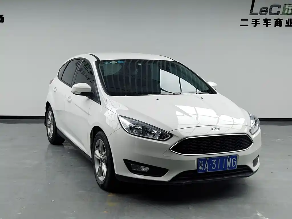 Ford Focus 2017 — фото 3