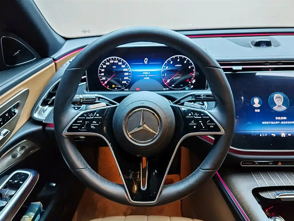 Mercedes-Benz E-Class 2025 — фото 19