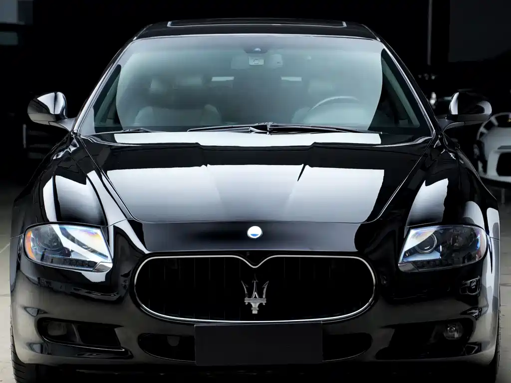 Maserati Quattroporte 2010 — фото 2