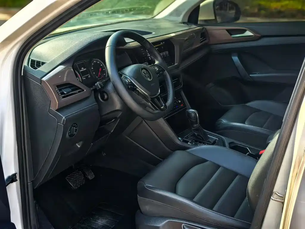 Volkswagen Tharu 2021