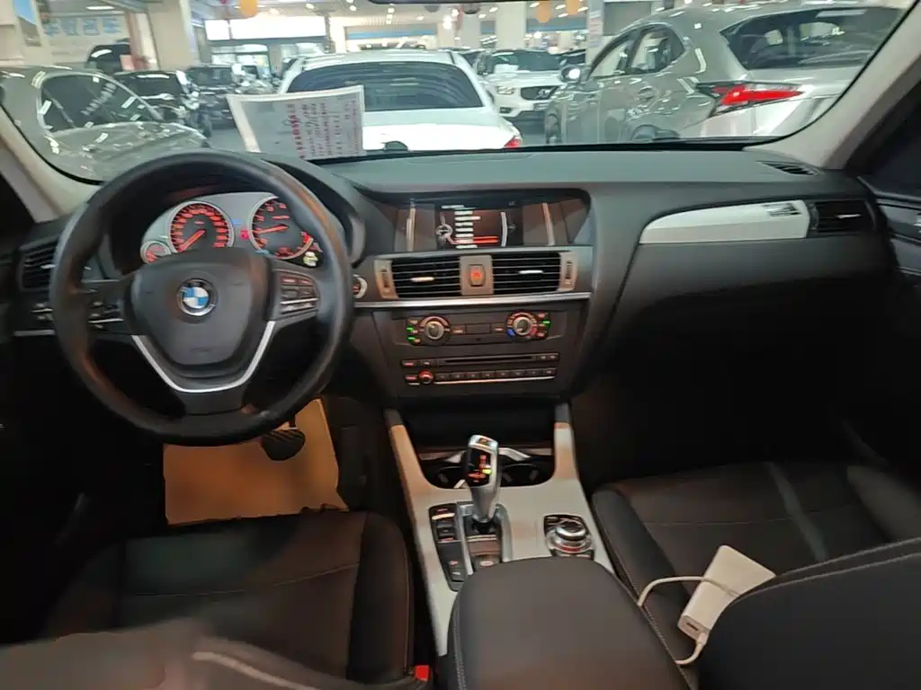 BMW X3 2014 — фото 10