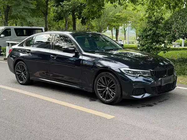BMW 3 Series 2022