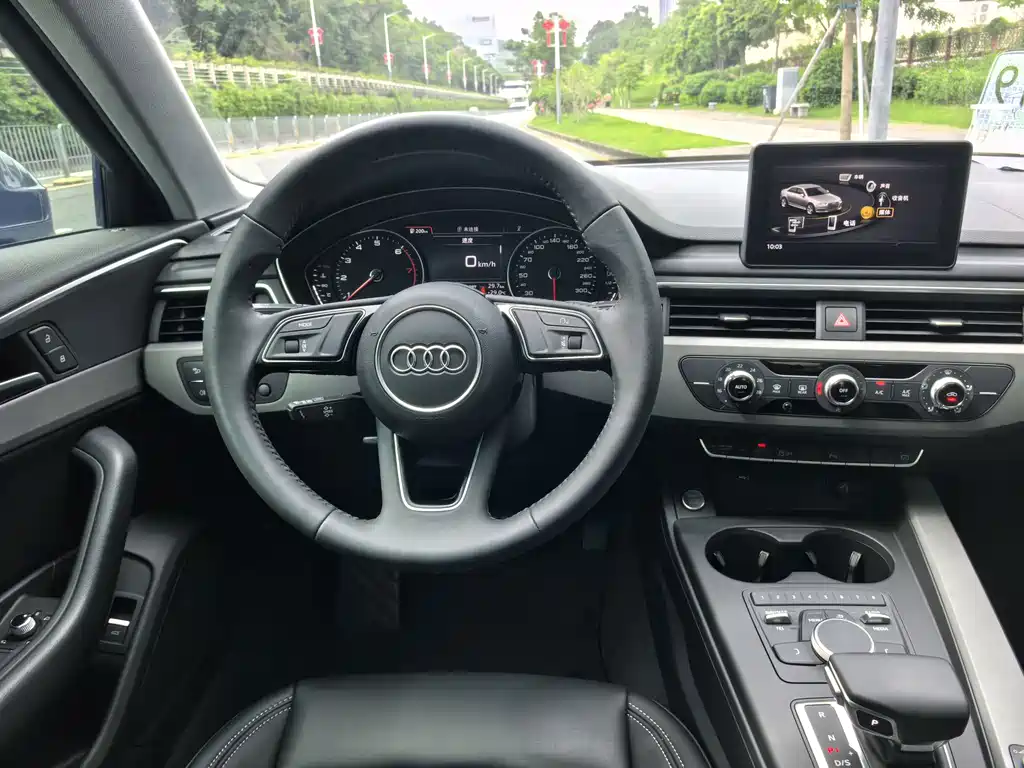 Audi A4L 2019 — фото 12