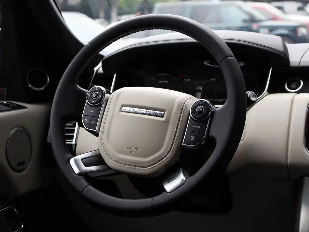 Land Rover Range Rover 2016 — фото 10