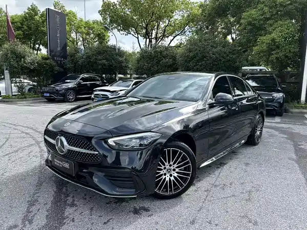 Mercedes-Benz C-Class 2024