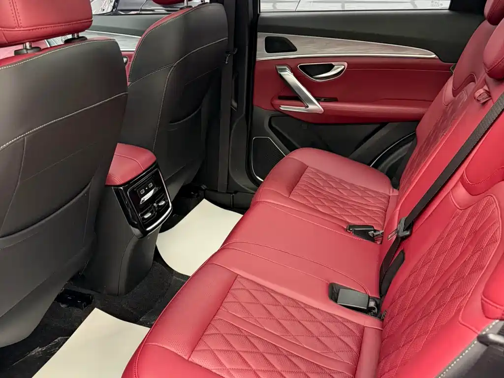 Jetour X70 PLUS 2023 — фото 13