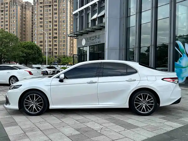 Toyota Camry 2022