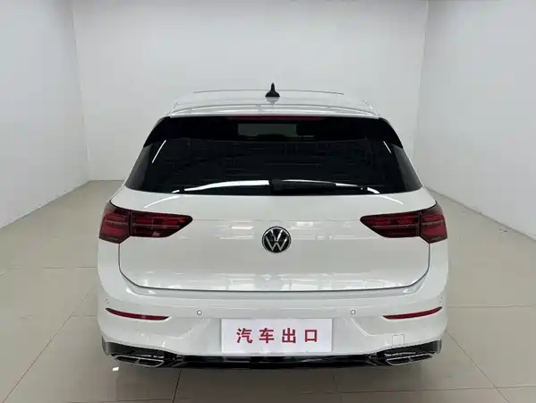 Volkswagen Golf 2023
