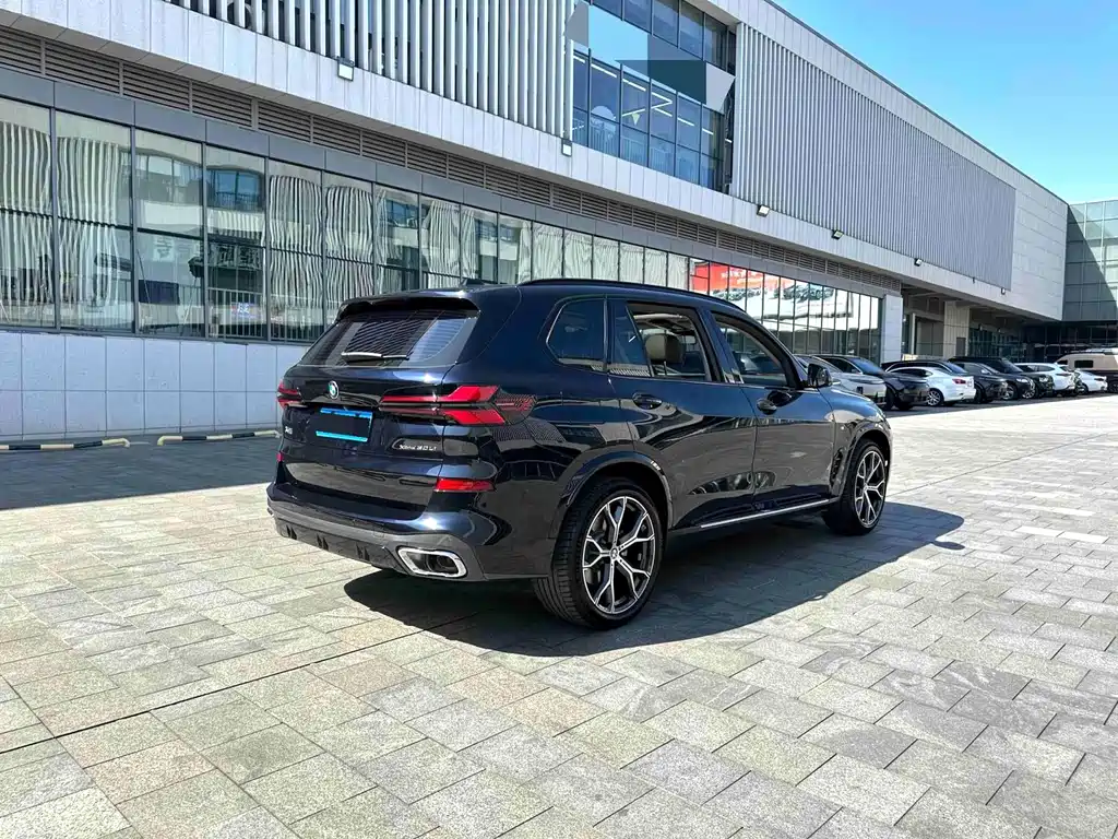 BMW X5 2024 — фото 9