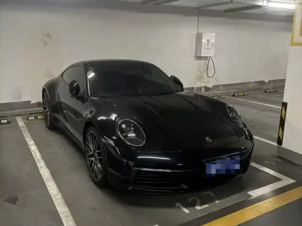 Porsche 911 2023