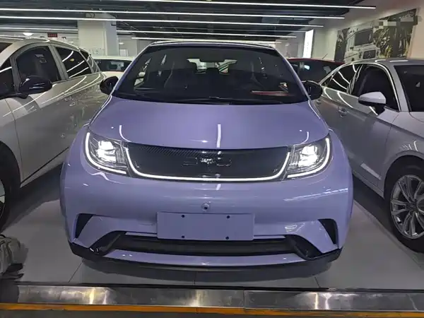 BYD Dolphin 2023