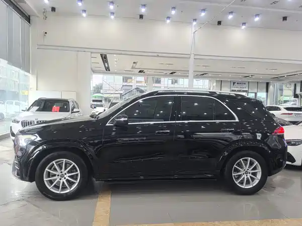 Mercedes-Benz GLE 2021