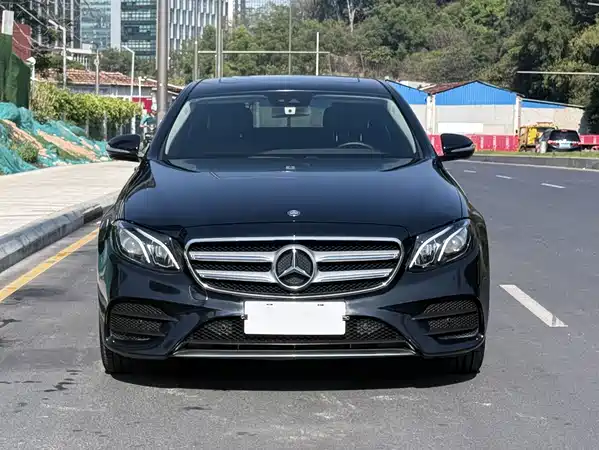 Mercedes-Benz E-Class 2016