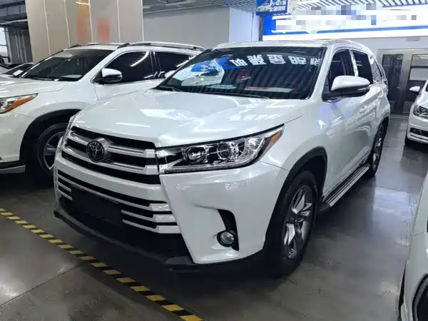 Toyota Highlander 2018