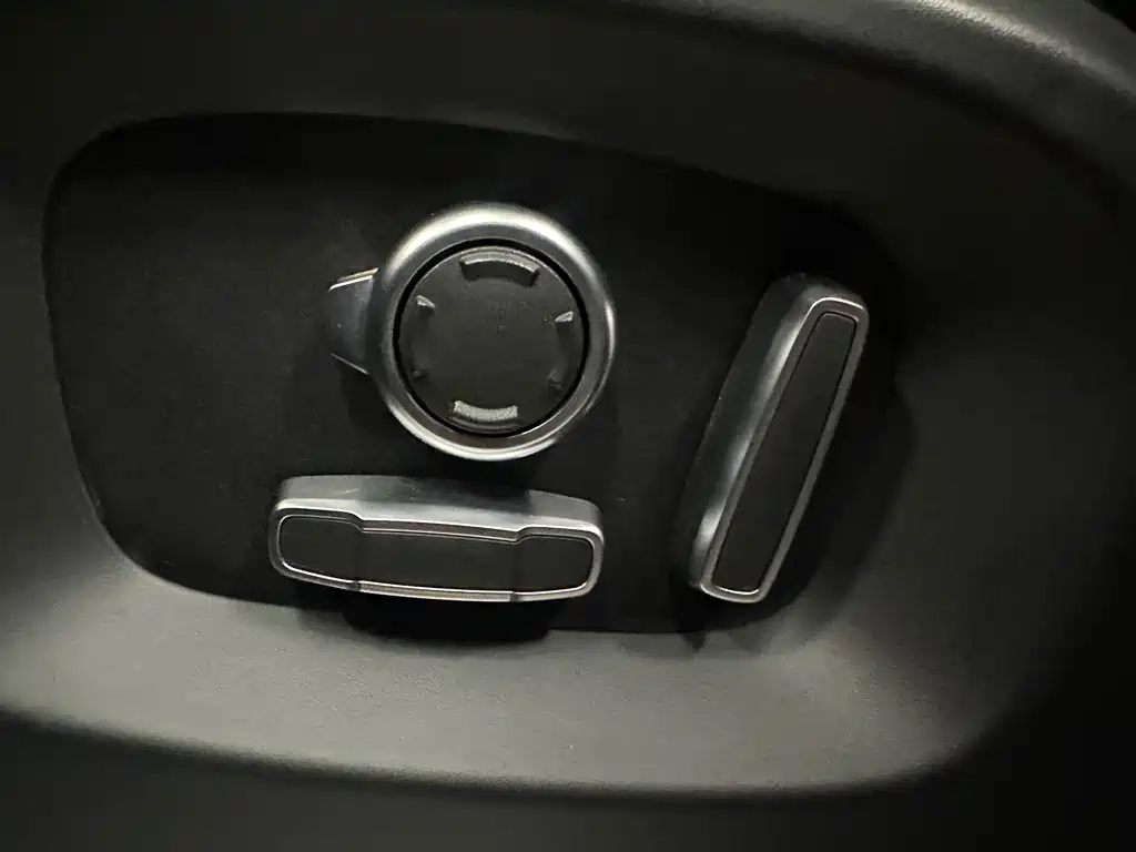 Land Rover Range Rover 2018 — фото 12
