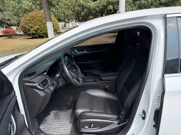 Cadillac XTS 2018