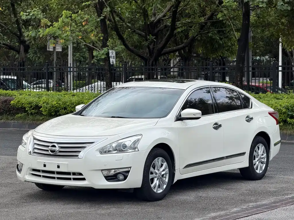 Nissan Teana 2014