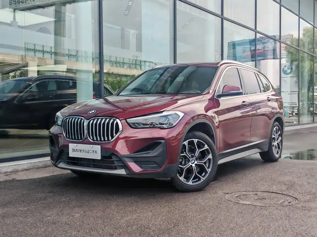 BMW X1 2020 — фото 1