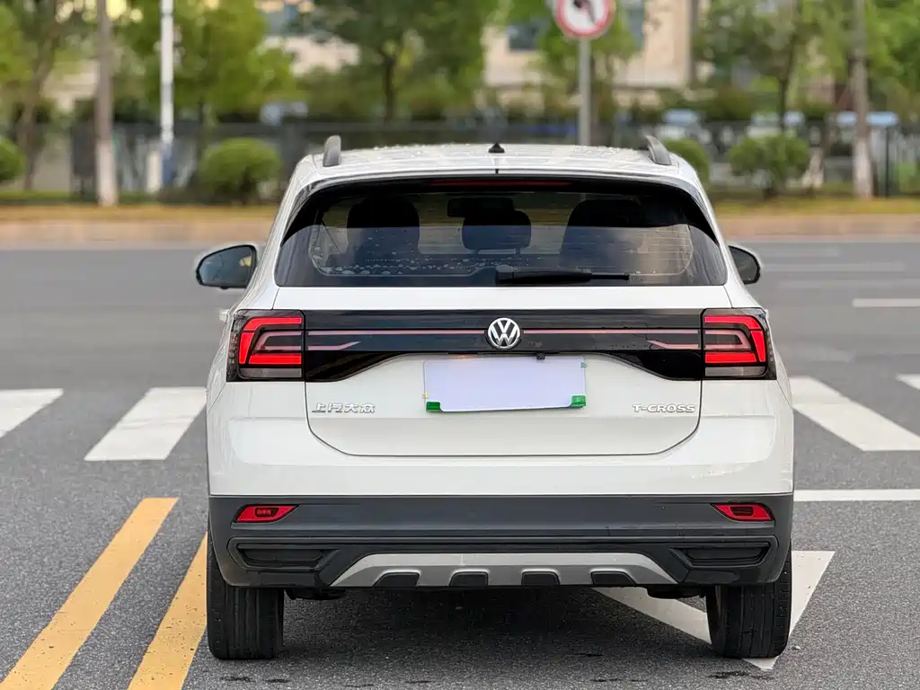Volkswagen T-Cross 2019 — фото 10