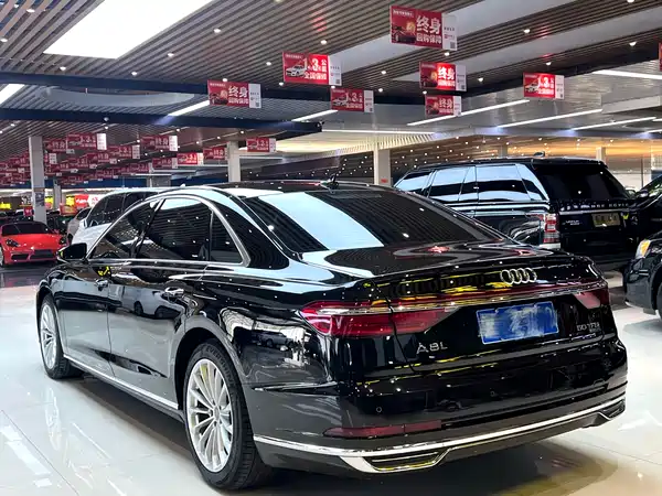 Audi A8 2019