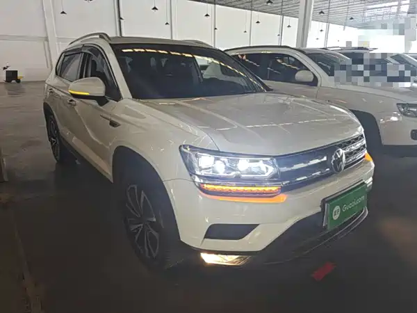 Volkswagen Tharu 2021