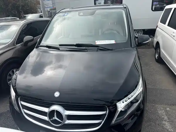 Mercedes-Benz V-Class 2016