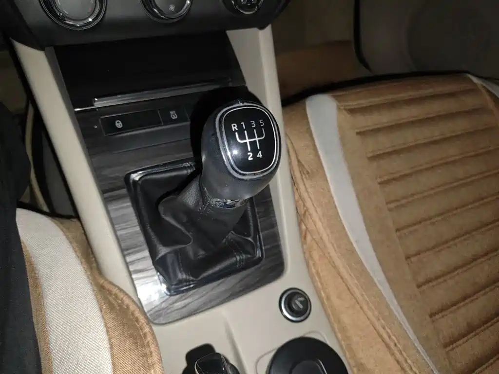 Skoda Octavia 2014 — фото 15
