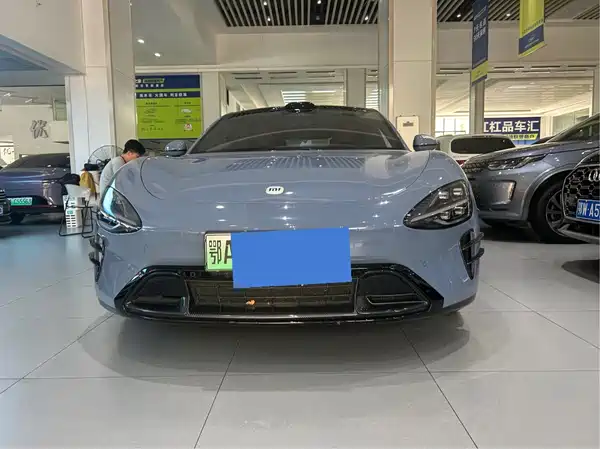 Xiaomi SU7 2025