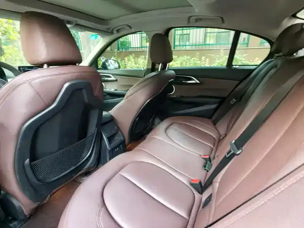 BMW 1 Series 2019