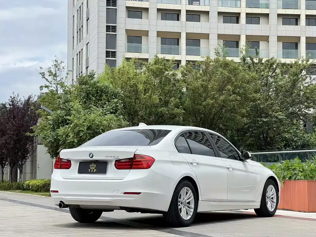 BMW 3 Series 2015