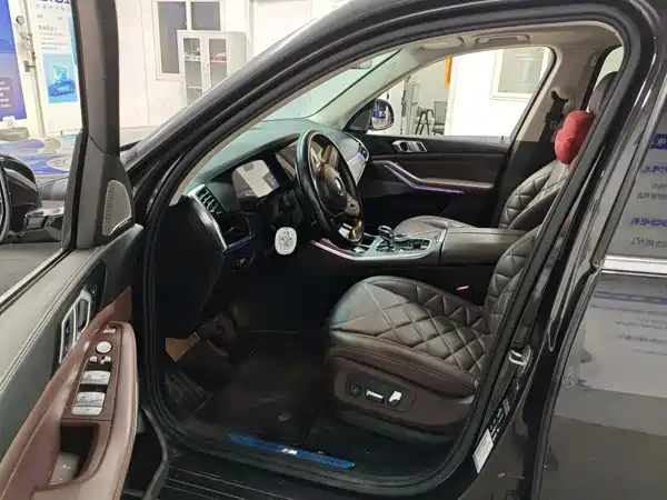 BMW X5 2022