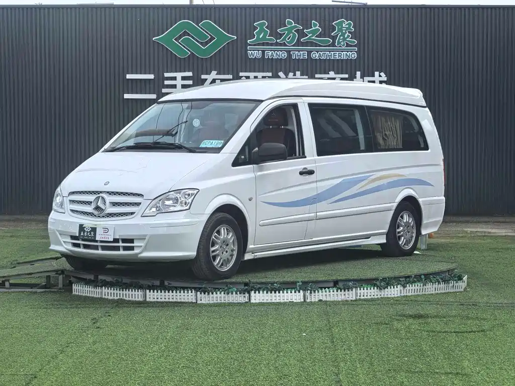 Mercedes-Benz Vito 2014