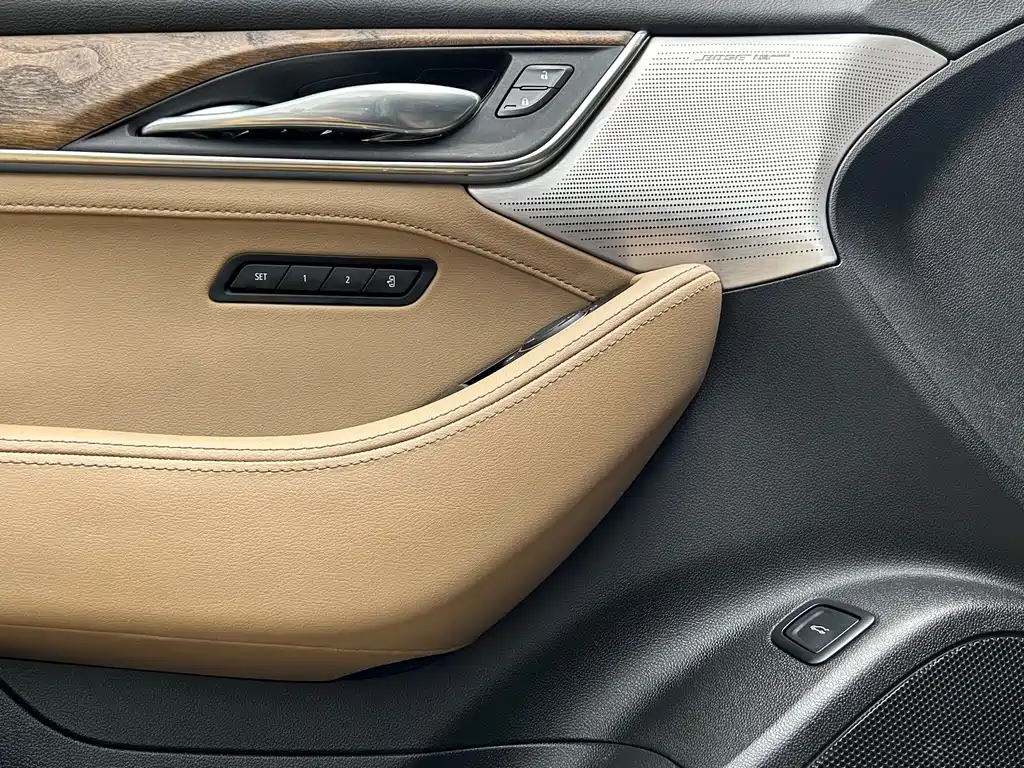 Cadillac CT5 2021 — фото 25