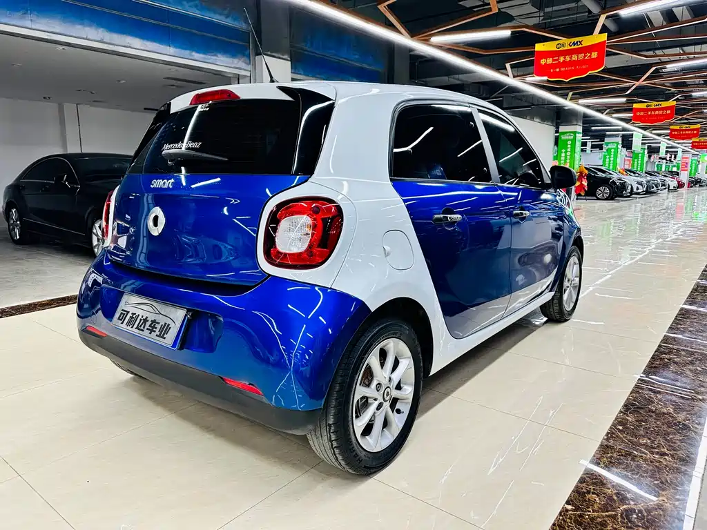 smart Forfour 2017 — фото 5