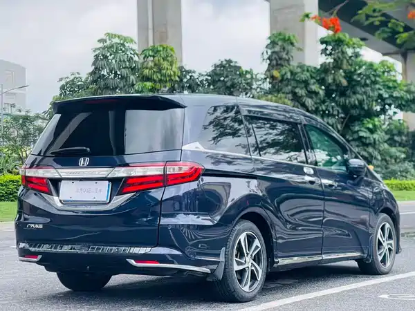 Honda Odyssey 2015