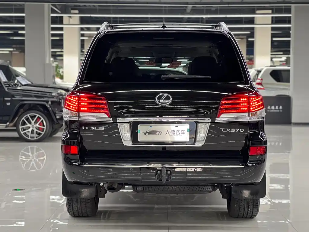 Lexus LX 2014 — фото 5