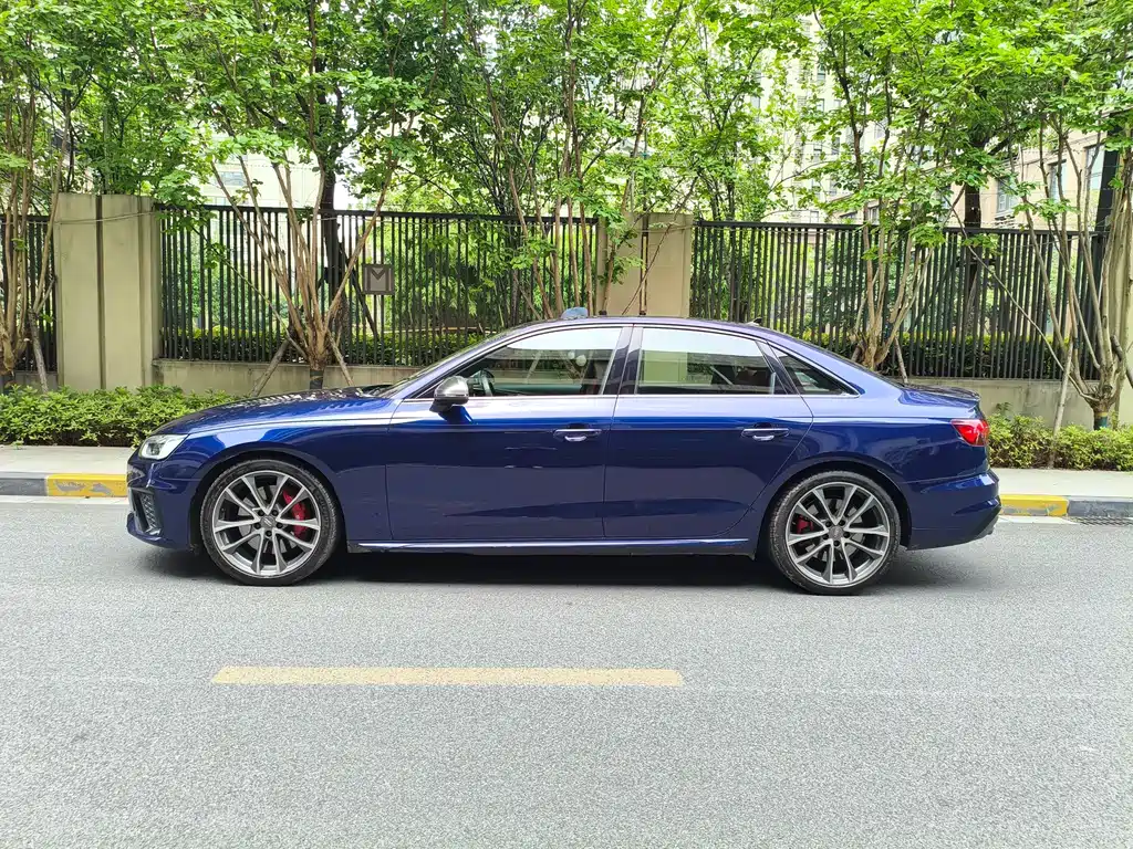 Audi S4 2021